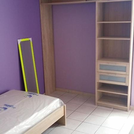 Chambre N°1 Dans La Maison Du Bonheur Les Abymes Exterior photo